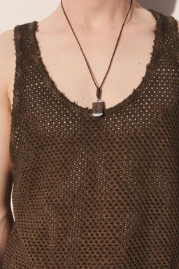 CAMISETA TANK PUNTO CROCHET / Marr?n
