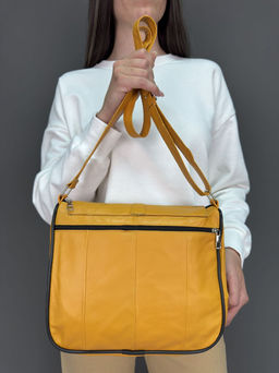 Сумка женская из телячьей кожи