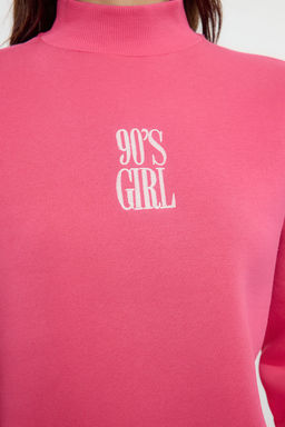 TRENDYOLMILLA Fusya Kal?n Ici Polarl? Slogan Nak?sl? Dik Yaka Regular/Normal Kesim Orme Sweatshirt TWOAW21SW0019 фото 4
