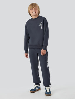 Комплект для мальчиков серый