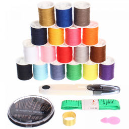 Швейный набор для рукоделия в боксе "Favorite Hous ", цвет зеленый, 23 предметов, 13.5*6см