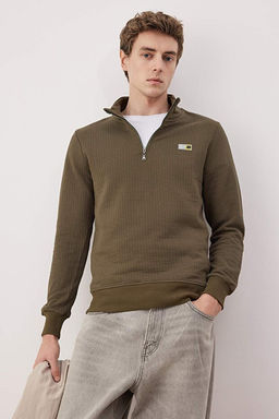 Haki Regular/Normal Kesim Dokulu Etiket Detayl_ Fermuarl_ Sweatshirt TMNAW26SW00062
