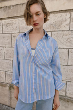 CAMISA OVERSIZE CON CAMISETA CINTUR?N / Azul / Blanco - Zara фото 6