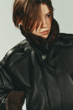 DOUBLE-FACED FAUX LEATHER BOMBER JACKET - Zara фото 11
