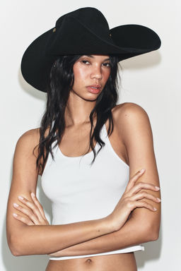 GORRO SARGA MAXI ALA / Negro