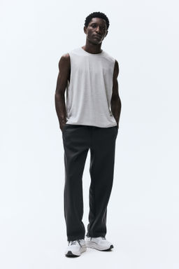 Camiseta de deporte con DryMove Regular Fit - H&m фото 10