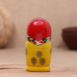 Матрёшка «Лада», красный платок, 5 кукольная, 12 см