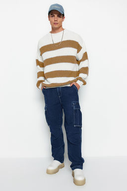 TRENDYOL MAN Koyu Yesil Casual Oversize Fit Genis Kal?p Bisiklet Yaka Cizgili Triko Kazak TMNAW23KZ00106 - Trendyolmilla фото 4