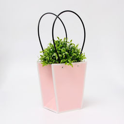 Цена за 10 шт. Сумка для цветов светло - розовая, влагостойкая, 17?17 - 11.5?11.5 - 20 см 6