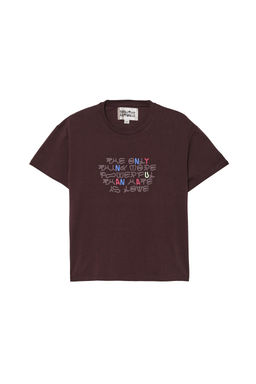 CAMISETA CROPPED FIT TEXTO AMOR / Marr?n