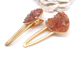 Зажим для волос Сердце с клубничным кварцем 7,5*3,3*2см