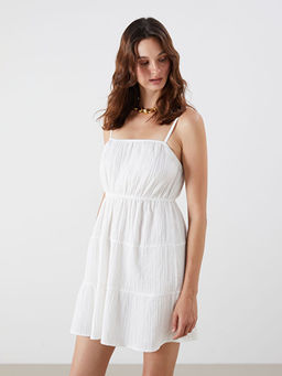 Kare Yaka Dokulu Katkat Mini Elbise