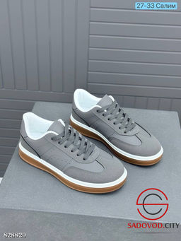 Кроссовки женские весенние