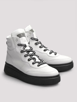 Ботинки Ионесси