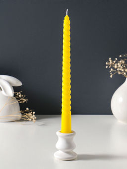 Цена за 3 шт. Свеча витая 25 см, 57 гр, 5 ч, цв. желтый