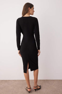 TRENDYOLMILLA Mor Yarasa Kol Detayl? Fitted/Vucuda Oturan Esnek Midi Orme Elbise TWOAW24EL00198  фото 4