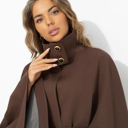 Жакет‑кейп, Дикое притяжение (с поясом, брауни) - Charutti фото 3