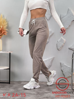 Штаны на резинке спортивные