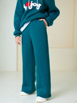 Костюм спортивный