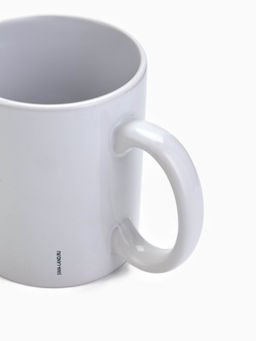 Кружка керамическая с сублимацией «Рядом с Юлей», 320 мл