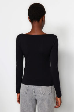 Siyah Pamuklu Esnek Kare Yaka Fitted/Vucuda Oturan Orme Bluz TWOAW24BZ00016