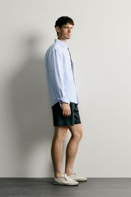 CAMISA REGULAR FIT ESTRUCTURA OXFORD / Celeste - Zara фото 4