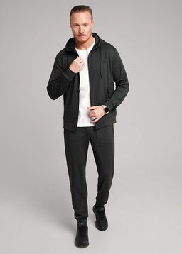 Брюки мужские