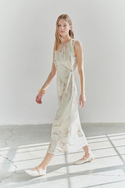TRENDYOLMILLA Limited Edition Bask?l? Bluzan Gorunumlu Esnek Maxi Orme Elbise TWOSS25EL00480