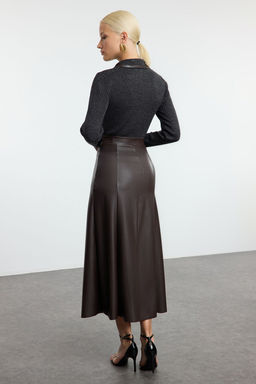 Koyu Kahverengi Suni Deri Yuksek Bel Maxi Etek TWOAW24ET00151