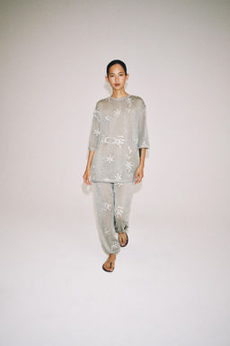 CUERPO OVERSIZE PUNTO HILO METALIZADO / Plata