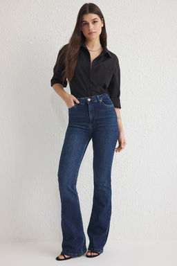 TRENDYOLMILLA Siyah Yuksek Bel Flare Jeans TWOSS25JE00110 фото 12