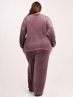 Стильный костюм из велюра оверсайз - Almond фото 4