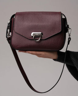 Сумка кожаная кросс-боди Azaro 3684 зимняя вишня