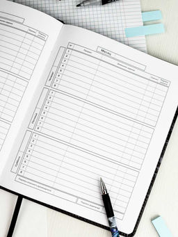 Дневник школьный арт. 68666 / 15 ТАЧКА