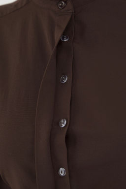 Kahverengi Limited Edition Kravat Detayl? Fitted Gomlek TWOAW26GO00047 - Trendyolmilla фото 14