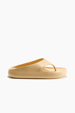 Chancletas de suela gruesa