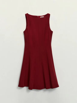 Платье мини приталенного силуэта / Zarina