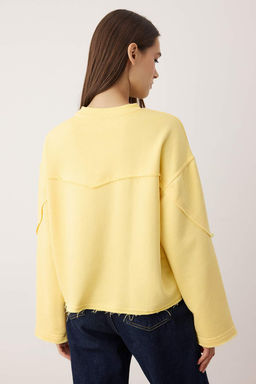 Ac?k Sar? Kal?n Sardonsuz Ispanyol Kol Dikis Detayl? Relaxed Orme Sweatshirt TWOAW26SW00110 - Trendyolmilla фото 4