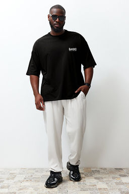 Siyah Oversize/Geni_ Kesim Bisiklet Yaka S_rt Bask_l_ B_y_k Beden T-Shirt TMNSS25BF00004 - Trendyolmilla фото 2