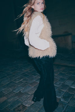 Chaleco efecto pelo - H&m фото 4