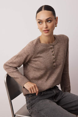 Vizon Yumusak Dokulu Dugme Detayl? Triko Kazak TWOAW25KZ00103