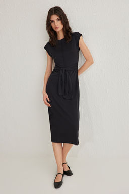 Siyah Duz Kusakl? Midi Yumusak Dokulu Modal Pike Orme Elbise TWOSS25EL00072 - Trendyolmilla фото 2