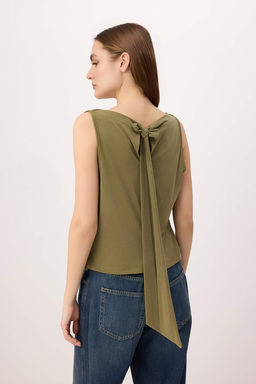 More Sustaniable Haki Fitted/Vucuda Oturan Degaje Yaka Kolsuz Modal Orme Bluz TWOSS26BZ00628