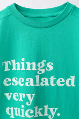 CAMISETA ESTAMPADO TEXTO / Turquesa