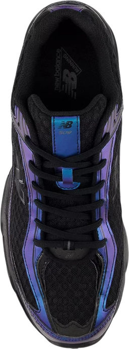 Кроссовки взрослые