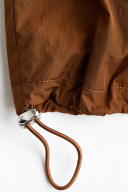 Chaqueta de nailon con capucha - H&m фото 4