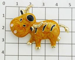 Символ Нового Года Брошь F625474507150