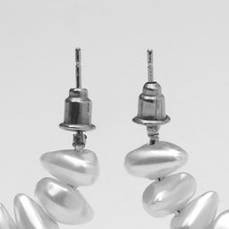 Серьги с жемчугом «Бусина» полумесяц, цвет серебро