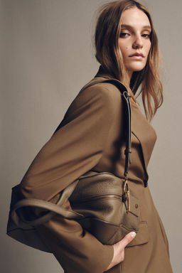 EXTENDED LEATHER BOWLING BAG - Zara фото 3