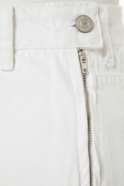 TRENDYOLMILLA Ac?k Mavi Y?rtmacl? Denim Sort Etek TWOSS23SR00091 фото 11